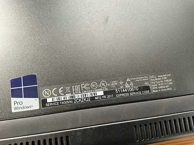 17” laptop dell inspiron p30e - afbeelding 10 van  10