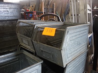 17 metalen bakken - afbeelding 3 van  3