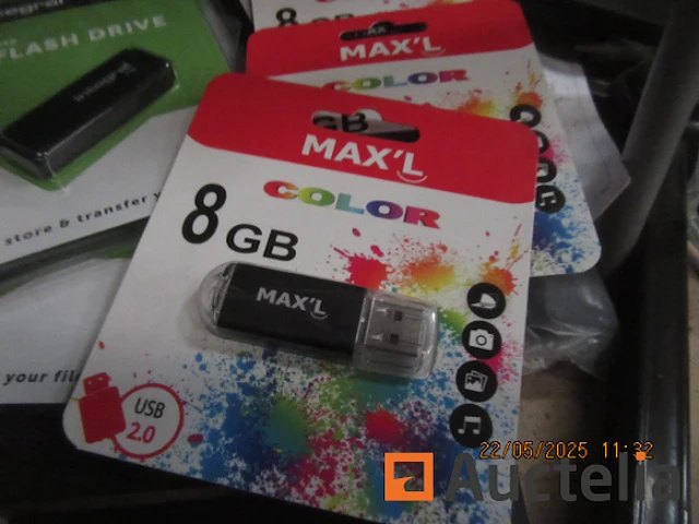 17 x 8 gb usb-flashstation - afbeelding 2 van  4