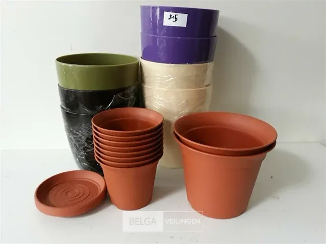 17 x bloempotje 9-16 cm + 4 onderzetters - afbeelding 2 van  2
