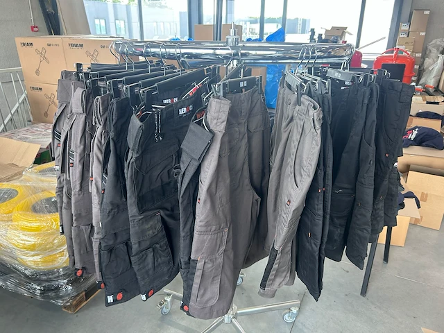 17 x werkshort herock - afbeelding 4 van  4