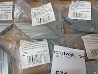 17 x winkelhaken; hoekijzers; scharnieren; deurstop - afbeelding 4 van  9