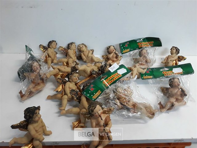 17 x zittende engel 2 assorti 12 cm - afbeelding 2 van  3