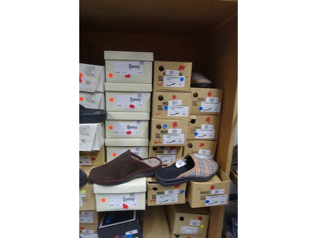 175x div herenpantoffels - afbeelding 6 van  28