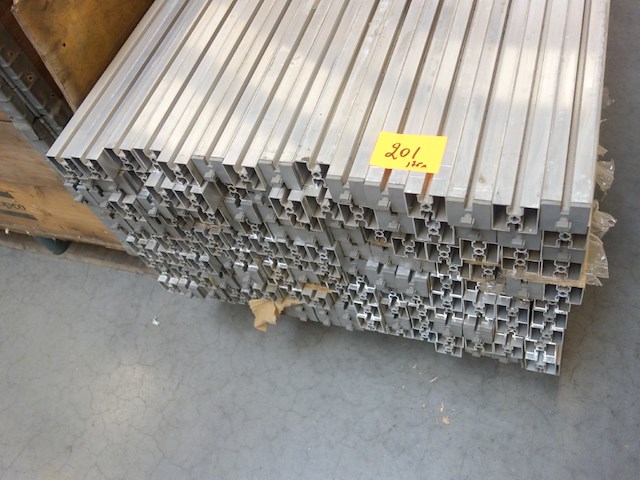 175x metalen staaf - afbeelding 3 van  3