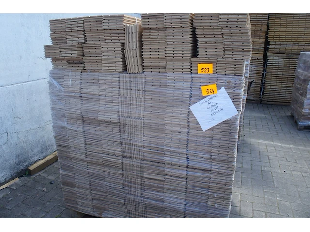 17,68 m² massief eiken visgraat 15mm - afbeelding 4 van  6