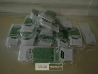 17x 25 alcon plastic messen - afbeelding 1 van  2