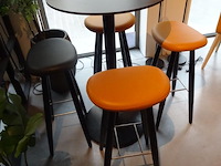 17x stoel hilma + 10x barstoel hilma / 2x bank - afbeelding 11 van  15