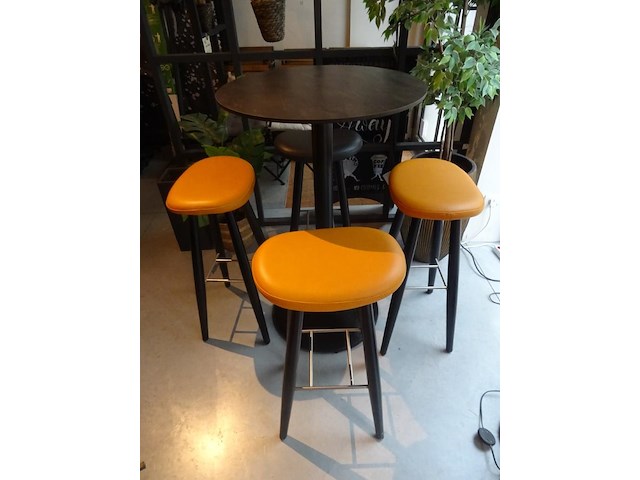 17x stoel hilma + 10x barstoel hilma / 2x bank - afbeelding 12 van  15