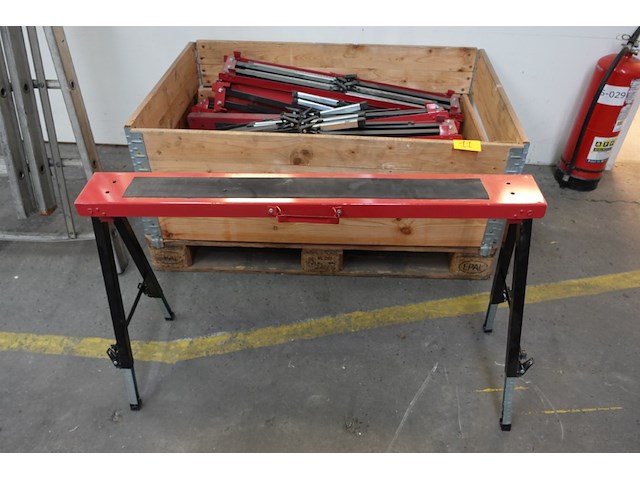 17x verstelbare schraag - afbeelding 1 van  3