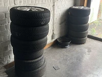 18 diverse autobanden - afbeelding 1 van  5