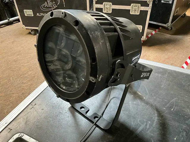 18 diverse spots briteq led pro beamer rgbw - afbeelding 1 van  6