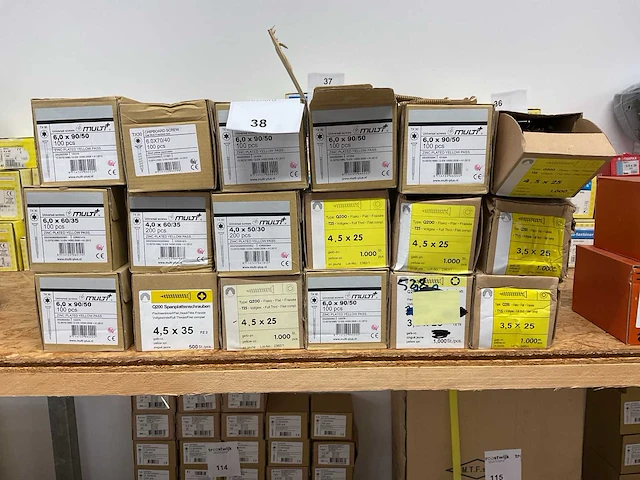 18 dozen houtschroeven - afbeelding 1 van  7
