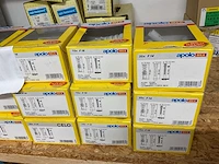 18 dozen pluggen - afbeelding 3 van  6