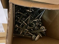 18 dozen spaanderplaatschroeven - afbeelding 2 van  6