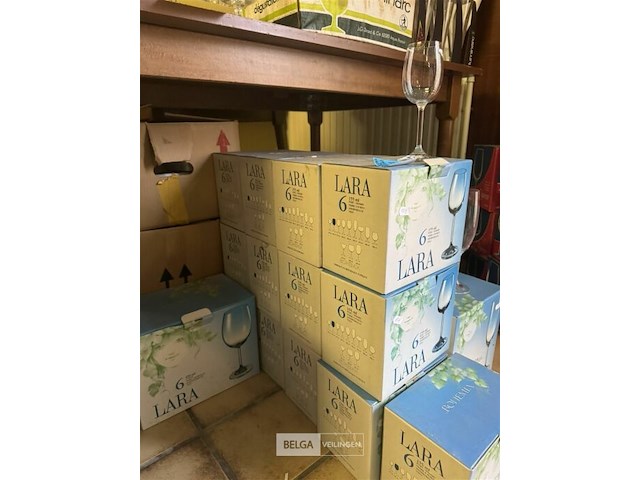 ± 18 dozen wijn glazen lara 6 - afbeelding 4 van  5