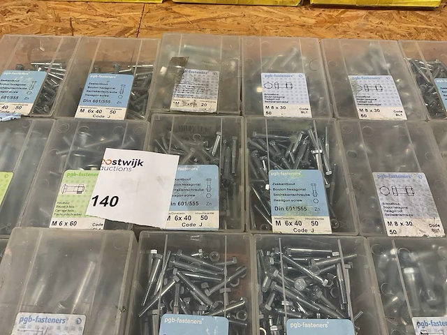 18 dozen zeskantbouten; houtbouten; schroefbouten - afbeelding 7 van  7