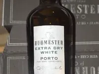 18 flessen à 75cl porto, burmester, extra dry white, 19,5% - afbeelding 1 van  2