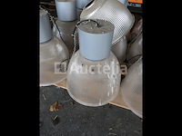 18 lts industriële kunststof bollampen - afbeelding 4 van  5