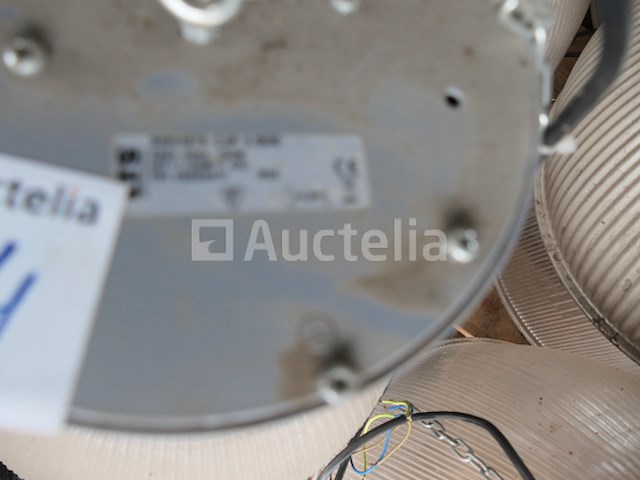 18 lts industriële kunststof bollampen - afbeelding 5 van  5