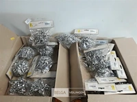 18 x kerst hangdeco zilver glitter - afbeelding 2 van  3