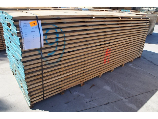 1,85 m³ eiken planken 30mm - afbeelding 1 van  4