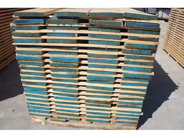 1,85 m³ eiken planken 30mm - afbeelding 3 van  4