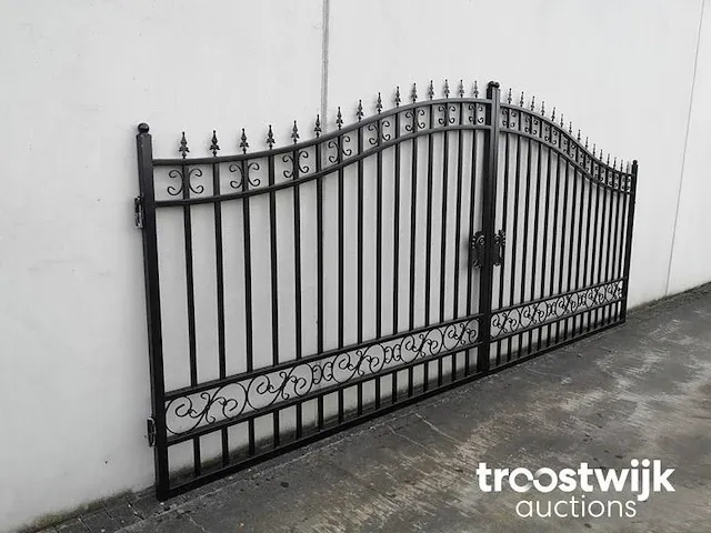 18ft plain design gate - afbeelding 2 van  5