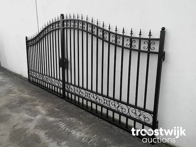 18ft plain design gate - afbeelding 3 van  5