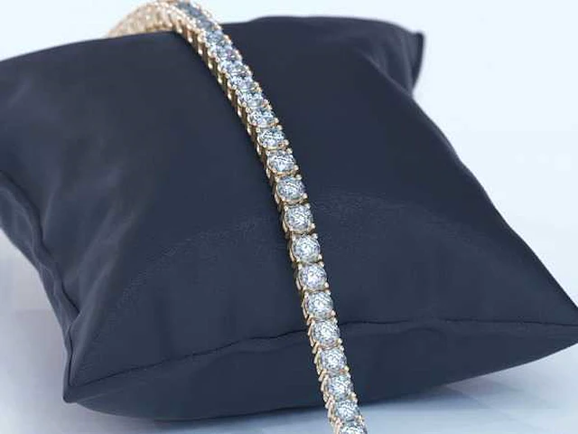 18k geelgoud tennis armband met diamanten – 6.70 ct - afbeelding 2 van  3