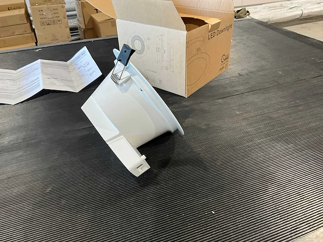 18w dimbare led inbouwspot set – 3 cct's (3000k/4000k/5700k), ø150 mm, ip54 | negen - afbeelding 4 van  8