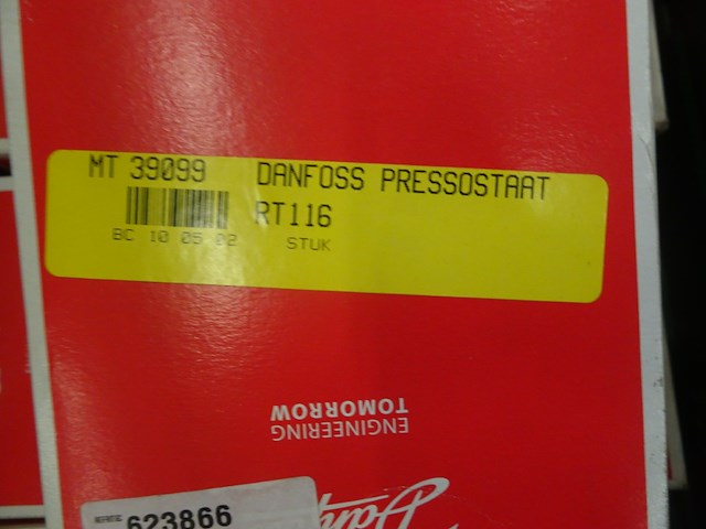 18x stapelbare kunststof bak + inhoud - afbeelding 34 van  50