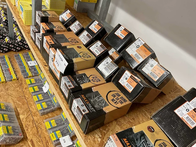 19 dozen hout schroeven - afbeelding 2 van  10