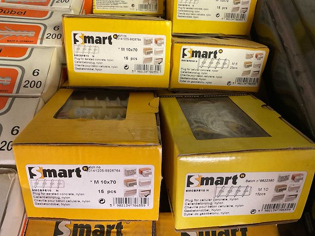 19 dozen pluggen - afbeelding 4 van  9