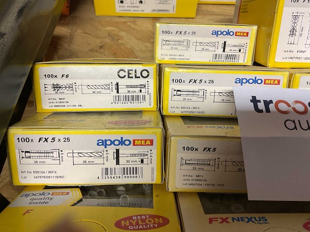 19 dozen pluggen - afbeelding 5 van  5