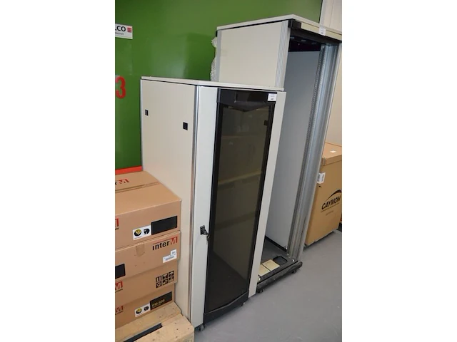 19 inch rack cabinet 160x60x75 cm - afbeelding 3 van  4