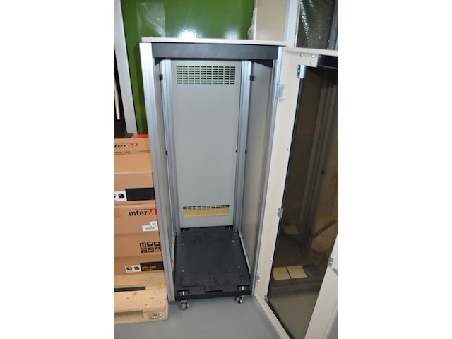 19 inch rack cabinet 160x60x75 cm - afbeelding 4 van  4