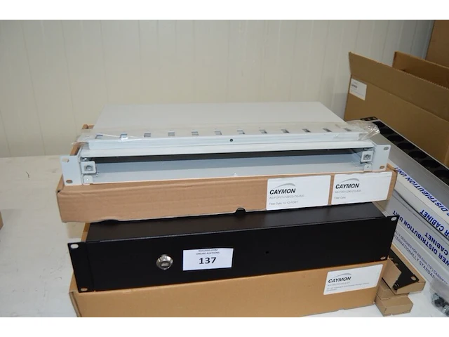 19 inch rack module caymon fiber optic 1 u 12 port, 19 inch rack module caymon 2 u keyboard and general storage drawer, 3 power distribution unit for cabinet, caymon 3 u 19 inch electric distribution module - afbeelding 3 van  9