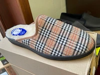19 paar mannenpantoffels - afbeelding 3 van  4