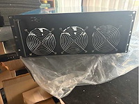 19" racking equipment (2x) - afbeelding 1 van  5