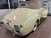 1939 packard cabrio - oldtimer - afbeelding 21 van  24