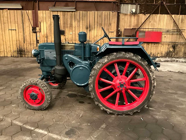 1951 lanz d5506 oldtimer tractor - afbeelding 13 van  14