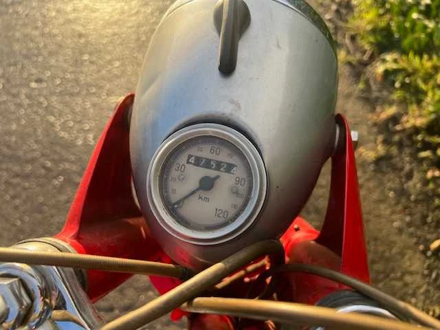 1954 gillet légia grand luxe oldtimer motorfiets - afbeelding 11 van  12