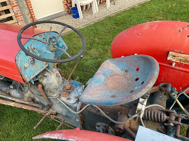 1954 massey ferguson te20 oldtimer tractor - afbeelding 8 van  26