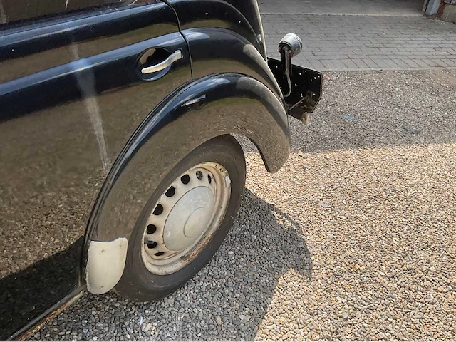 1954 renault juva 4 oldtimer - afbeelding 10 van  25