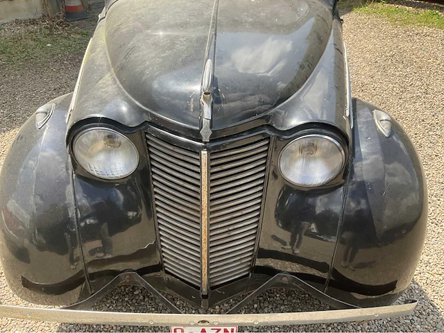 1954 renault juva 4 oldtimer - afbeelding 13 van  25
