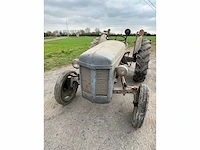 1955 - ferguson - oldtimer tractor - afbeelding 8 van  14