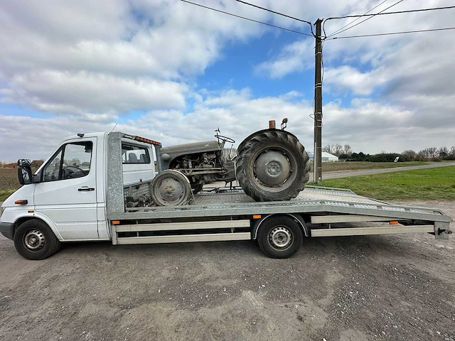 1955 - ferguson - oldtimer tractor - afbeelding 14 van  14