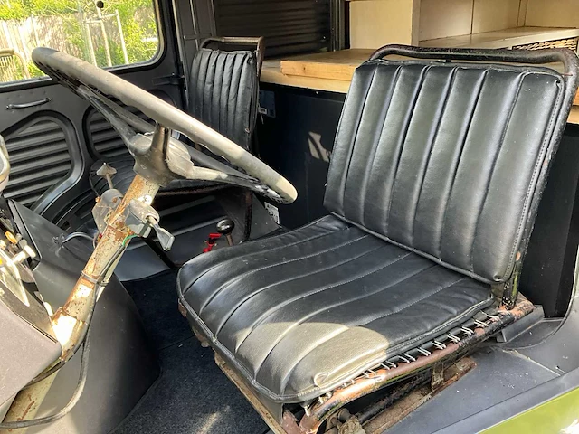 1955 citroën hz marktwagen/foodtruck - afbeelding 19 van  54