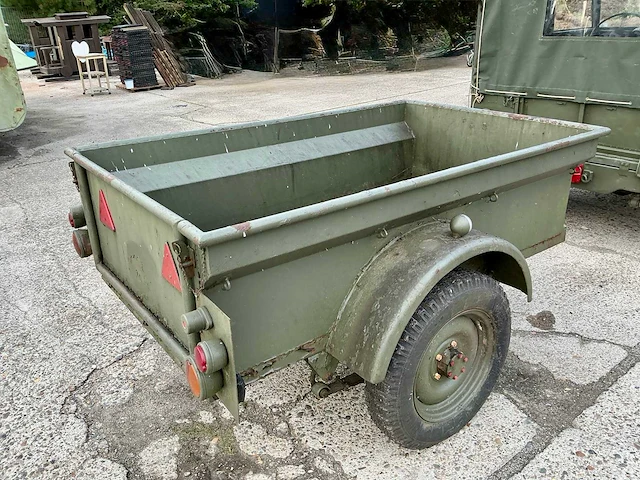 1955 land rover engeland birmingham series 1 - 86-inch met originele aanhanger - afbeelding 16 van  25